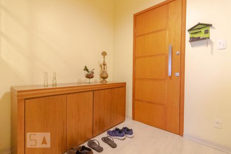 Apartamento à venda com 90m², 3 quartos e 1 vaga Apartamento à venda com 90m², 3 quartos e 1 vagaDetalhe da Sala - Entrada