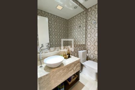 Apartamento para alugar com 150m², 4 quartos e 3 vagasLavabo