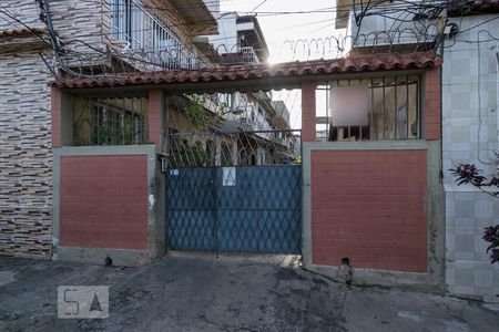 Casa de condomínio para alugar com 372m², 3 quartos e 1 vagaFachada da entrada da vila