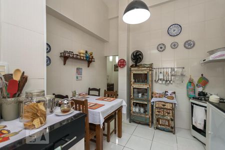 Casa de condomínio para alugar com 372m², 3 quartos e 1 vagaCozinha1 (térreo)