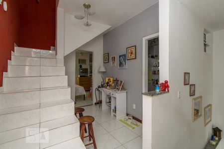 Casa de condomínio para alugar com 372m², 3 quartos e 1 vagaHall do 2º piso