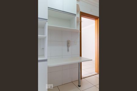 Apartamento para alugar com 75m², 2 quartos e 1 vagaCozinha