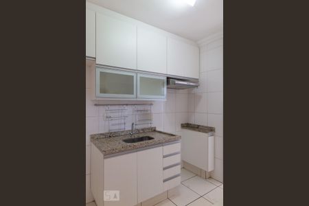 Apartamento para alugar com 75m², 2 quartos e 1 vagaCozinha