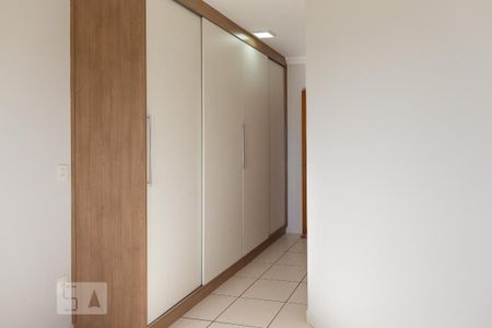 Apartamento para alugar com 75m², 2 quartos e 1 vagaSuíte
