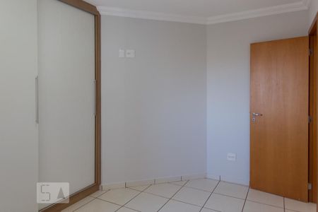Apartamento para alugar com 75m², 2 quartos e 1 vagaQuarto 1