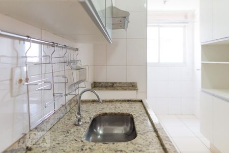 Apartamento para alugar com 75m², 2 quartos e 1 vagaCozinha