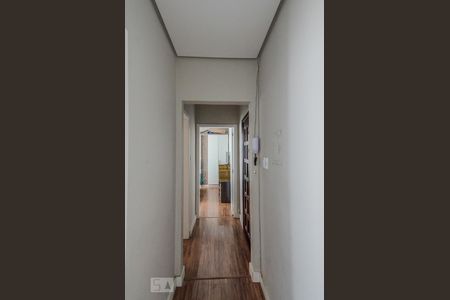 Circulação de apartamento à venda com 2 quartos, 45m² em Menino Deus, Porto Alegre