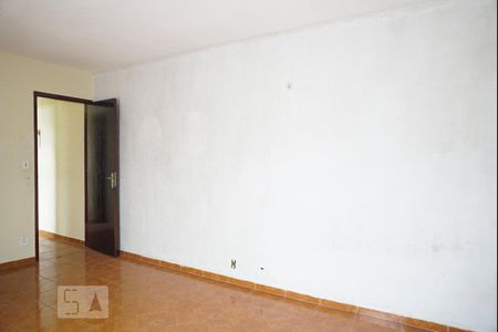 Casa à venda com 100m², 3 quartos e 2 vagas Casa à venda com 100m², 3 quartos e 2 vagasQuarto 2