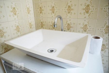 Casa à venda com 100m², 3 quartos e 2 vagas Casa à venda com 100m², 3 quartos e 2 vagasBanheiro piso Térreo