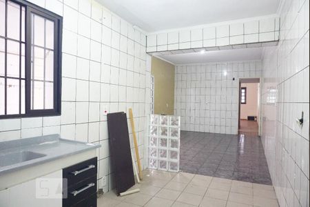 Casa à venda com 100m², 3 quartos e 2 vagas Casa à venda com 100m², 3 quartos e 2 vagasCozinha