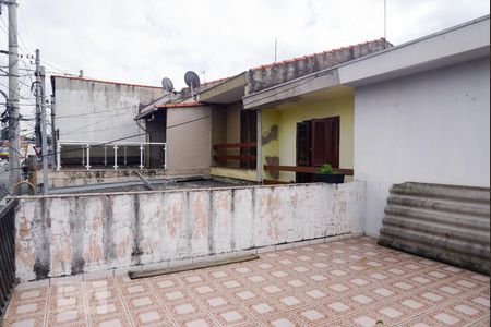 Casa à venda com 100m², 3 quartos e 2 vagas Casa à venda com 100m², 3 quartos e 2 vagasVaranda do Quarto 1