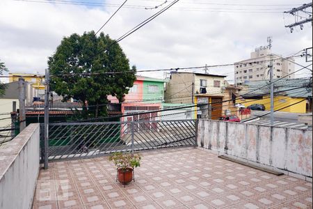 Casa à venda com 100m², 3 quartos e 2 vagas Casa à venda com 100m², 3 quartos e 2 vagasVaranda do Quarto 1