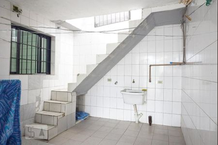 Casa à venda com 100m², 3 quartos e 2 vagas Casa à venda com 100m², 3 quartos e 2 vagasLavanderia