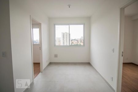 Apartamento para alugar com 34m², 2 quartos e 1 vagaSala
