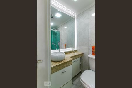 Apartamento para alugar com 90m², 3 quartos e 2 vagas Apartamento para alugar com 90m², 3 quartos e 2 vagasBanheiro Social