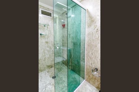 Apartamento para alugar com 90m², 3 quartos e 2 vagas Apartamento para alugar com 90m², 3 quartos e 2 vagasBanheiro da Suíte