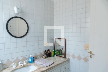 Apartamento à venda com 164m², 3 quartos e 3 vagasBanheiro da suíte