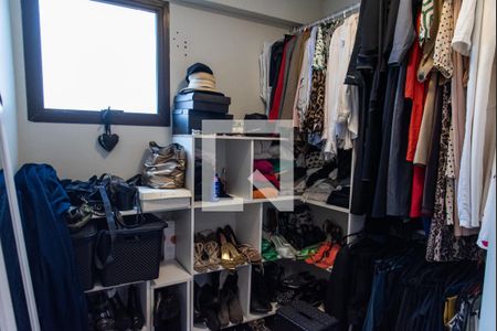 Apartamento à venda com 164m², 3 quartos e 3 vagasQuarto 2