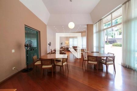 Apartamento à venda com 164m², 3 quartos e 3 vagasSalão de festas