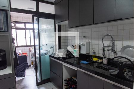 Apartamento à venda com 164m², 3 quartos e 3 vagasCozinha