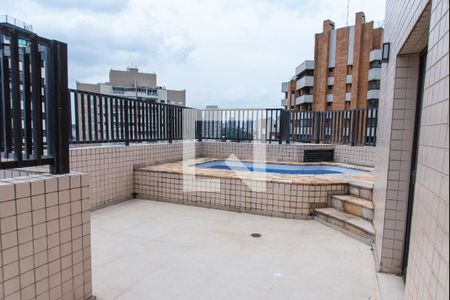 Apartamento à venda com 164m², 3 quartos e 3 vagasPiscina - cobertura