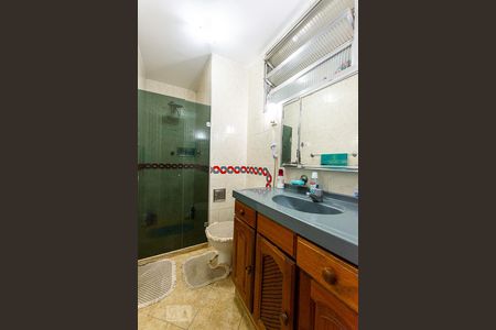 Apartamento à venda com 78m², 2 quartos e 1 vaga Apartamento à venda com 78m², 2 quartos e 1 vagaBanheiro Social