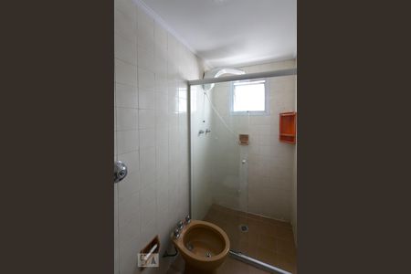 Banheiro de kitnet/studio para alugar com 1 quarto, 37m² em Santa Cecília, São Paulo