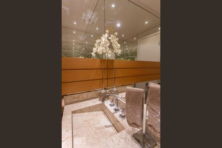 Apartamento à venda com 200m², 4 quartos e 3 vagasBanheiro