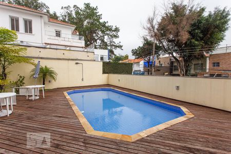 Apartamento à venda com 200m², 4 quartos e 3 vagasÁrea comum - Piscina
