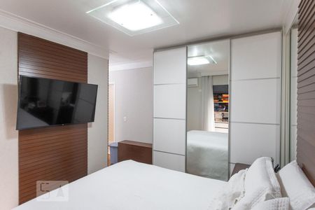 Apartamento à venda com 200m², 4 quartos e 3 vagasQuarto Suite 2