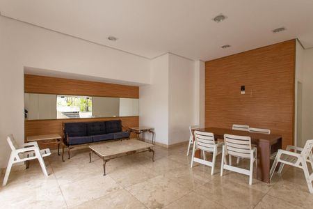 Apartamento à venda com 200m², 4 quartos e 3 vagasÁrea comum - Salão de festas