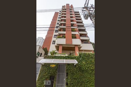 Apartamento à venda com 200m², 4 quartos e 3 vagasFachada