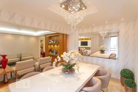 Apartamento à venda com 200m², 4 quartos e 3 vagasSala de Jantar