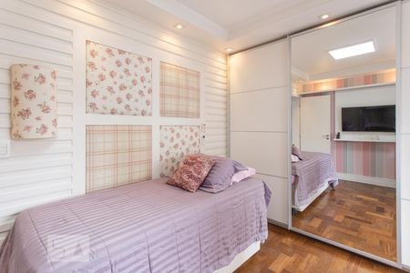 Apartamento à venda com 200m², 4 quartos e 3 vagasQuarto 3