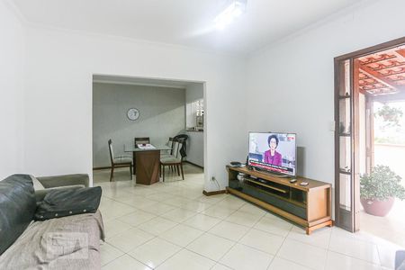 Sala de Estar de casa à venda com 3 quartos, 177m² em Santo Antônio, Osasco
