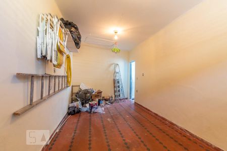 Casa à venda com 108m², 2 quartos e 3 vagasGaragem