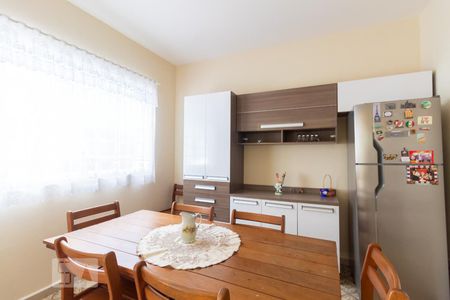 Casa à venda com 108m², 2 quartos e 3 vagasCozinha