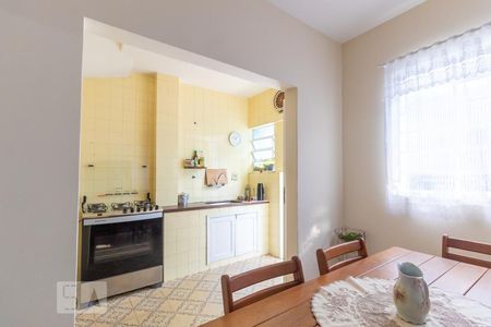 Casa à venda com 108m², 2 quartos e 3 vagasCozinha