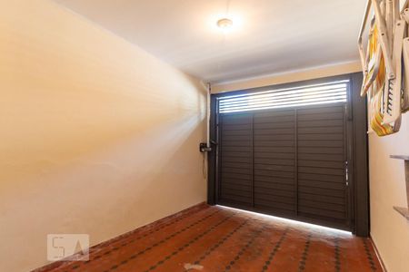 Casa à venda com 108m², 2 quartos e 3 vagasGaragem