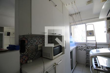 Apartamento para alugar com 63m², 2 quartos e 1 vagaCozinha