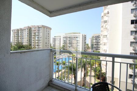 Sala - Varanda de apartamento para alugar com 2 quartos, 63m² em Camorim, Rio de Janeiro