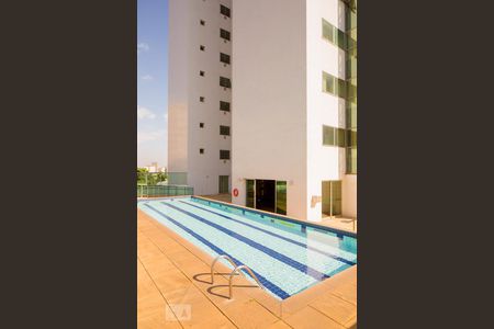 Apartamento à venda com 28m², 1 quarto e sem vagaPiscina