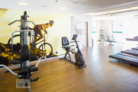 Apartamento à venda com 28m², 1 quarto e sem vagaAcademia