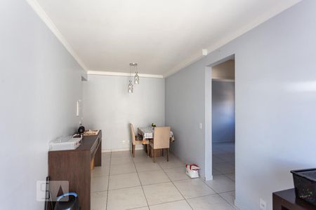 Sala de apartamento para alugar com 2 quartos, 56m² em São Pedro, Osasco