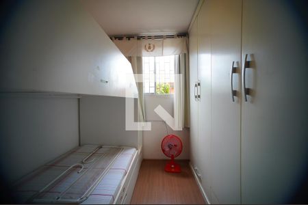 Quarto 1 de apartamento à venda com 2 quartos, 42m² em Rubem Berta, Porto Alegre