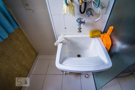 Apartamento à venda com 72m², 2 quartos e 1 vagaÁrea de Serviço