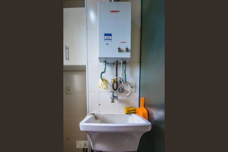 Apartamento à venda com 72m², 2 quartos e 1 vagaÁrea de Serviço