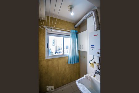 Apartamento à venda com 72m², 2 quartos e 1 vagaÁrea de Serviço