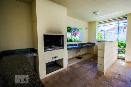 Apartamento à venda com 72m², 2 quartos e 1 vagaÁrea comum - Churrasqueira