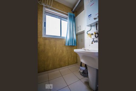 Apartamento à venda com 72m², 2 quartos e 1 vagaÁrea de Serviço